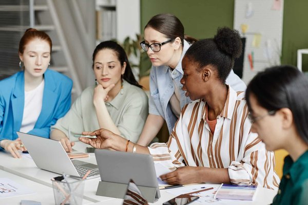 Comment les startups peuvent-elles tirer parti des incubateurs d'entreprises ?
